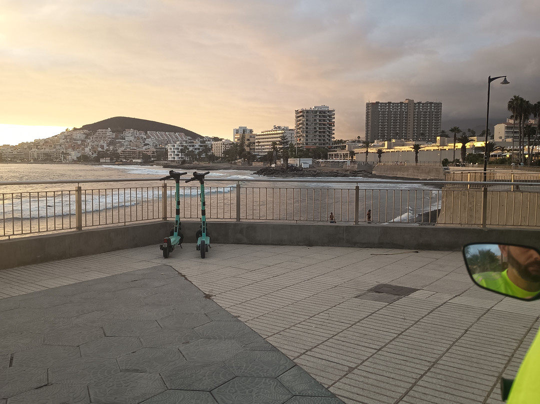 Playa de Los Cristianos-洛斯克里斯蒂亚诺斯必去景点