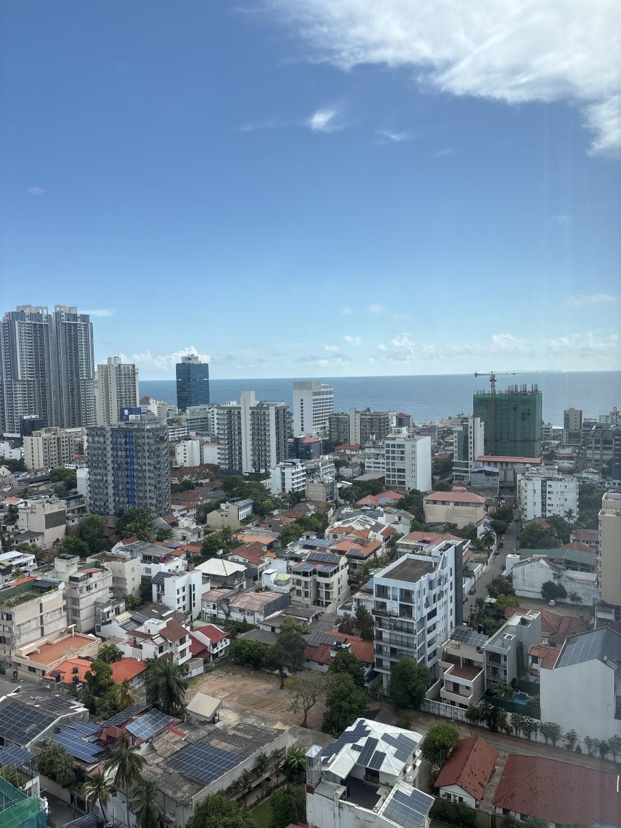 辛纳蒙科伦坡红酒店-旅行者