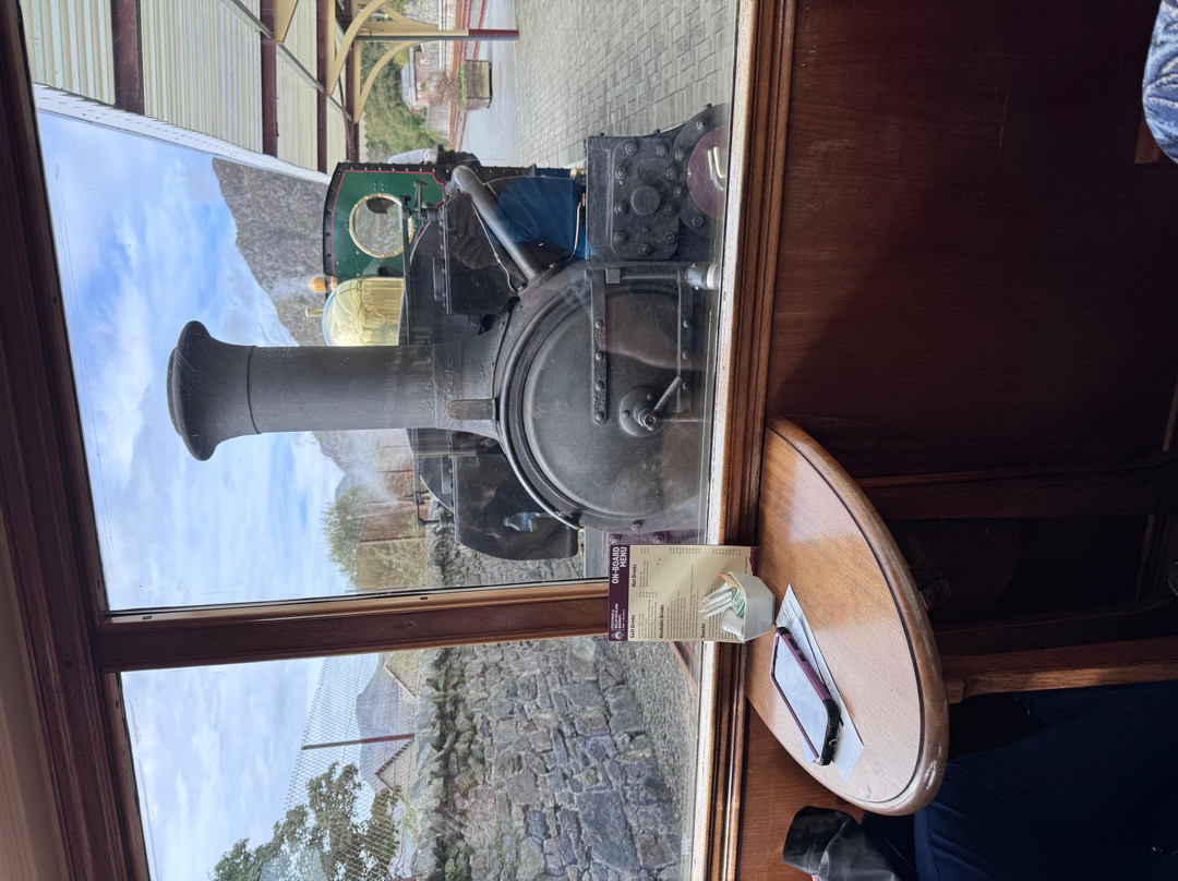 Ffestiniog & Welsh Highland Railways-波特马多克必去景点
