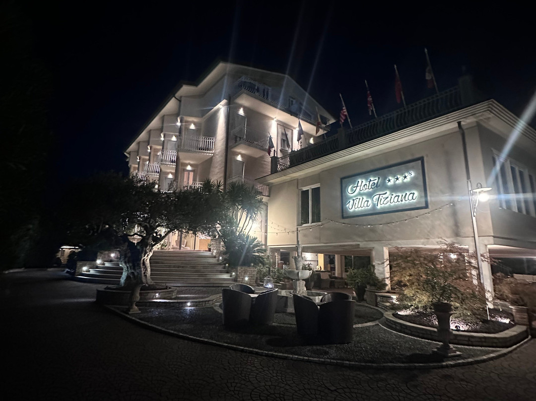 蒂兹雅娜酒店主图