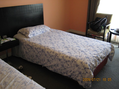 上海如家精选酒店北外滩周家嘴路店-客卧