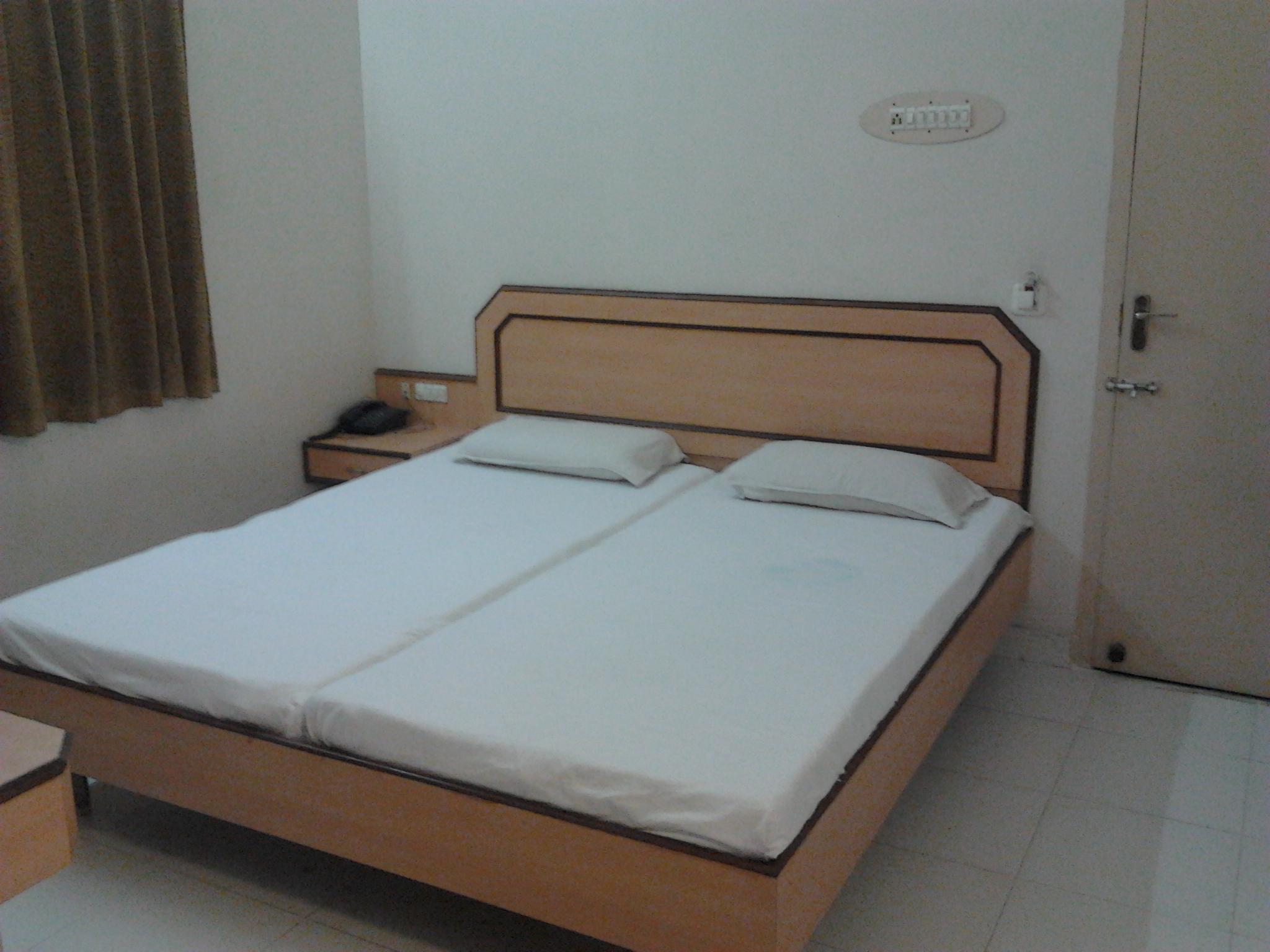 Jeyasakthi Hotel-客卧