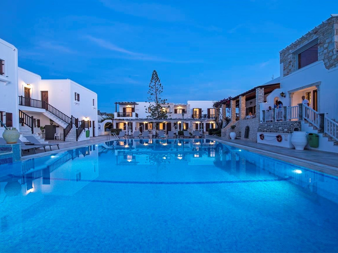 Contaratos Beach Hotel