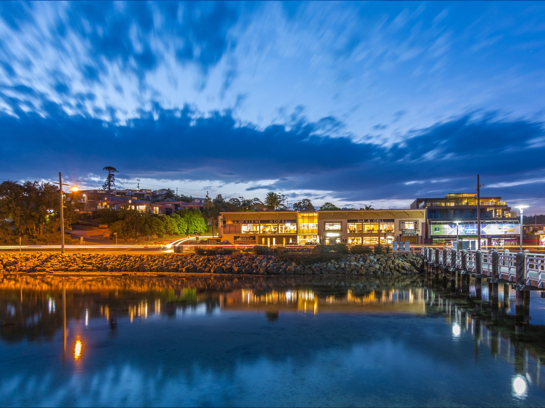 The Merimbula Lakeview Hotel