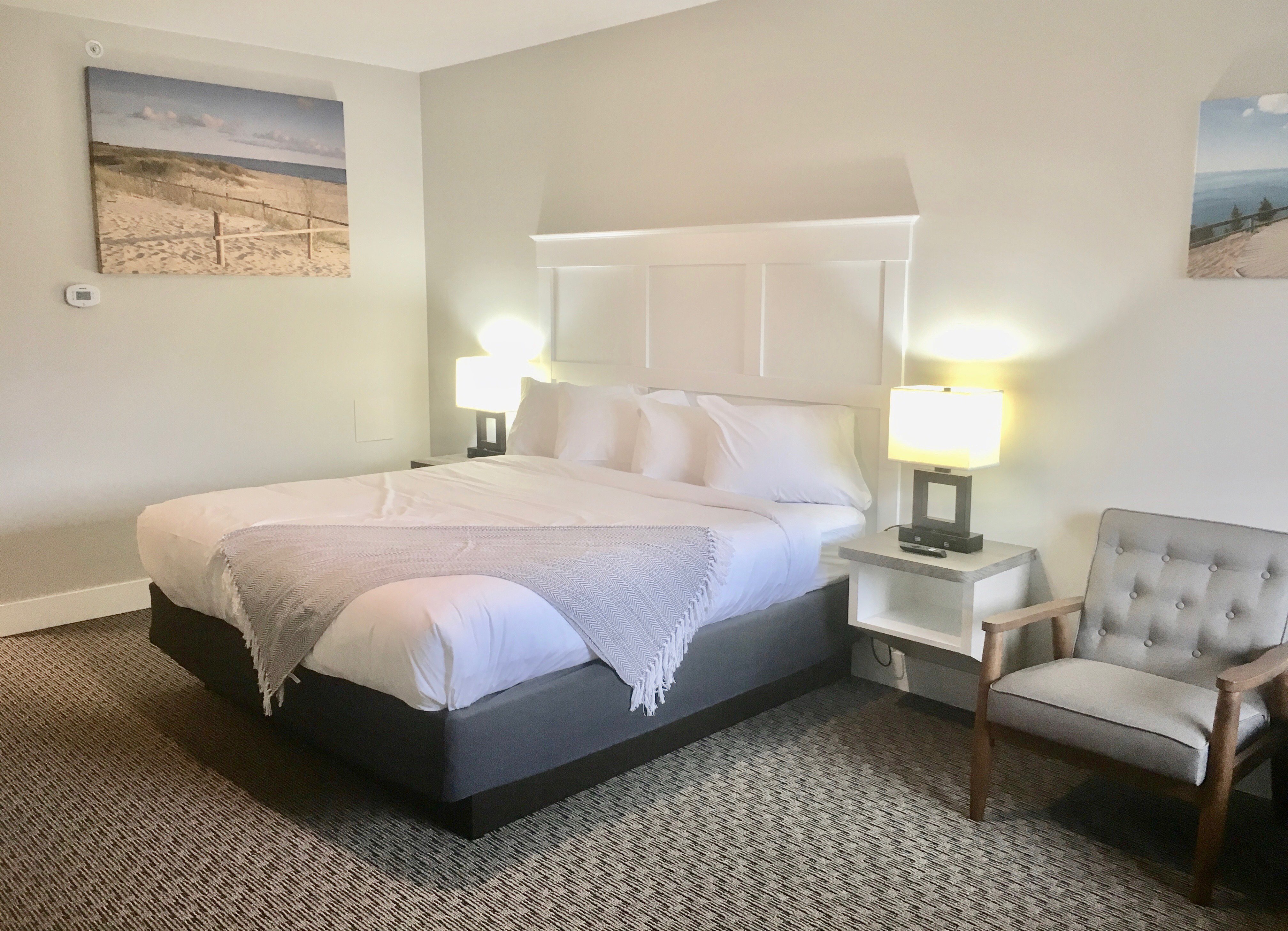 Empire Lakeshore Inn-官方
