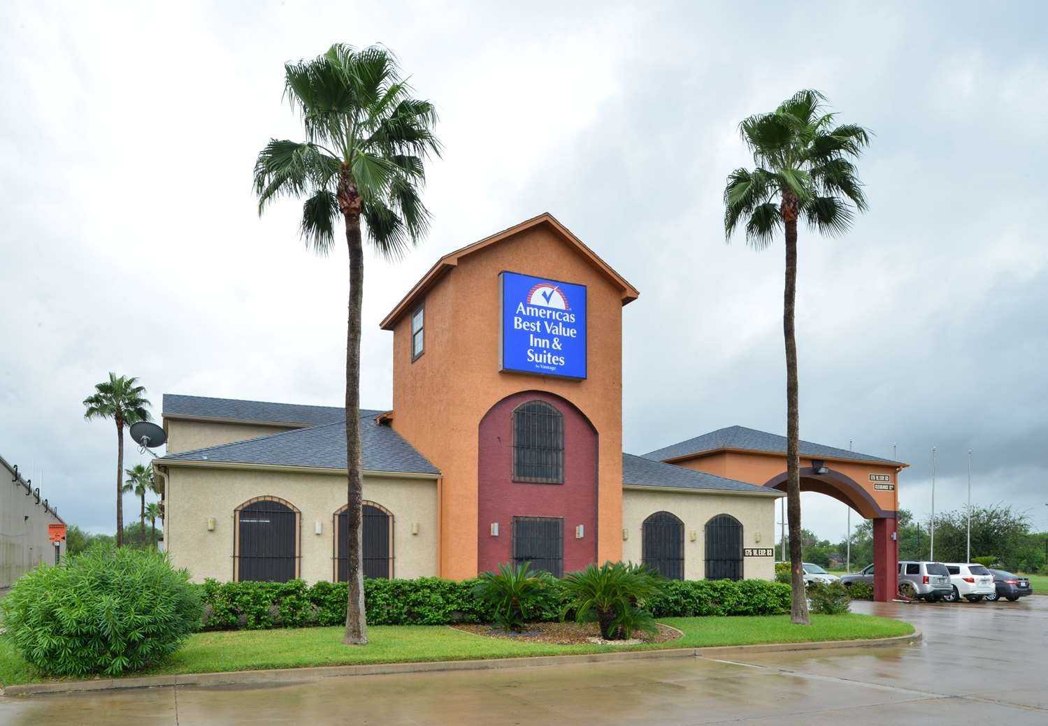 Americas Best Value Inn & Suites San Benito-官方