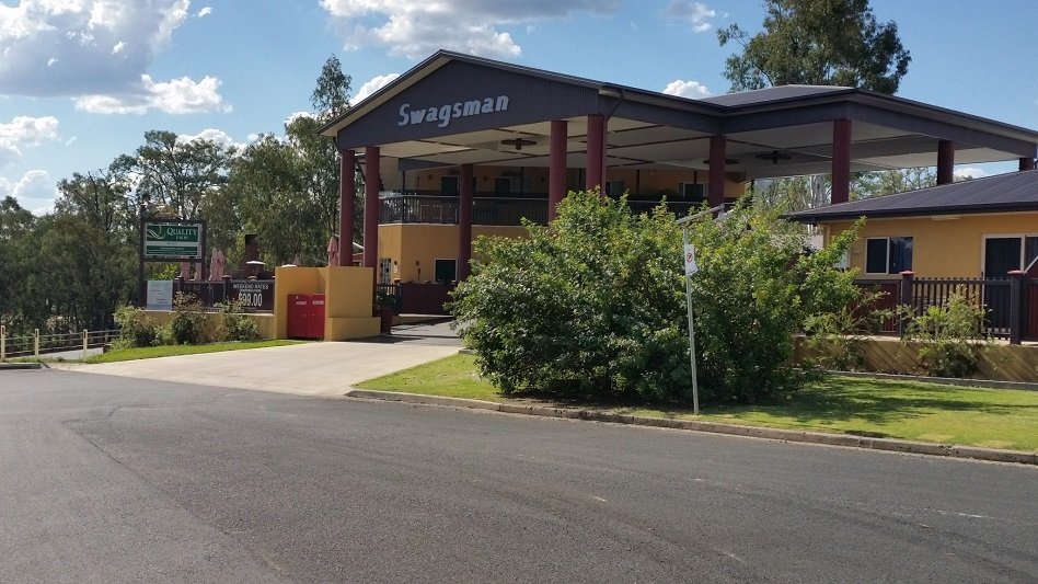 Quality Inn Swagsman Miles-浴室