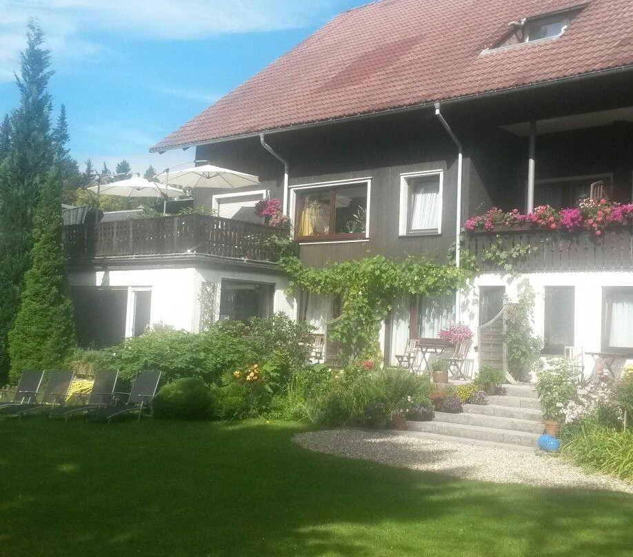 Sankt Andreasberg酒店住宿-Hotel Vier Jahreszeiten