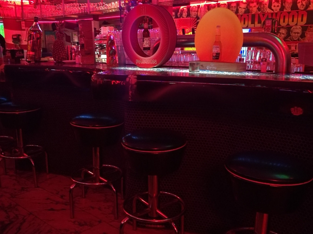 Vyshneve旅游景点-Rout 66 Club