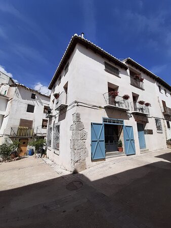 Los Canilleros主图