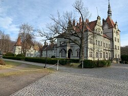 Castle Shenbornov-Karpaty必去景点