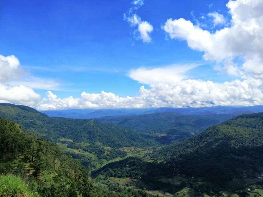 Harasbedda Mini World's End-Walapane必去景点