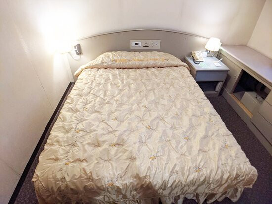 新世纪大酒店主图