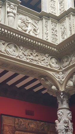 Patio de la Infanta-萨拉戈萨省必去景点