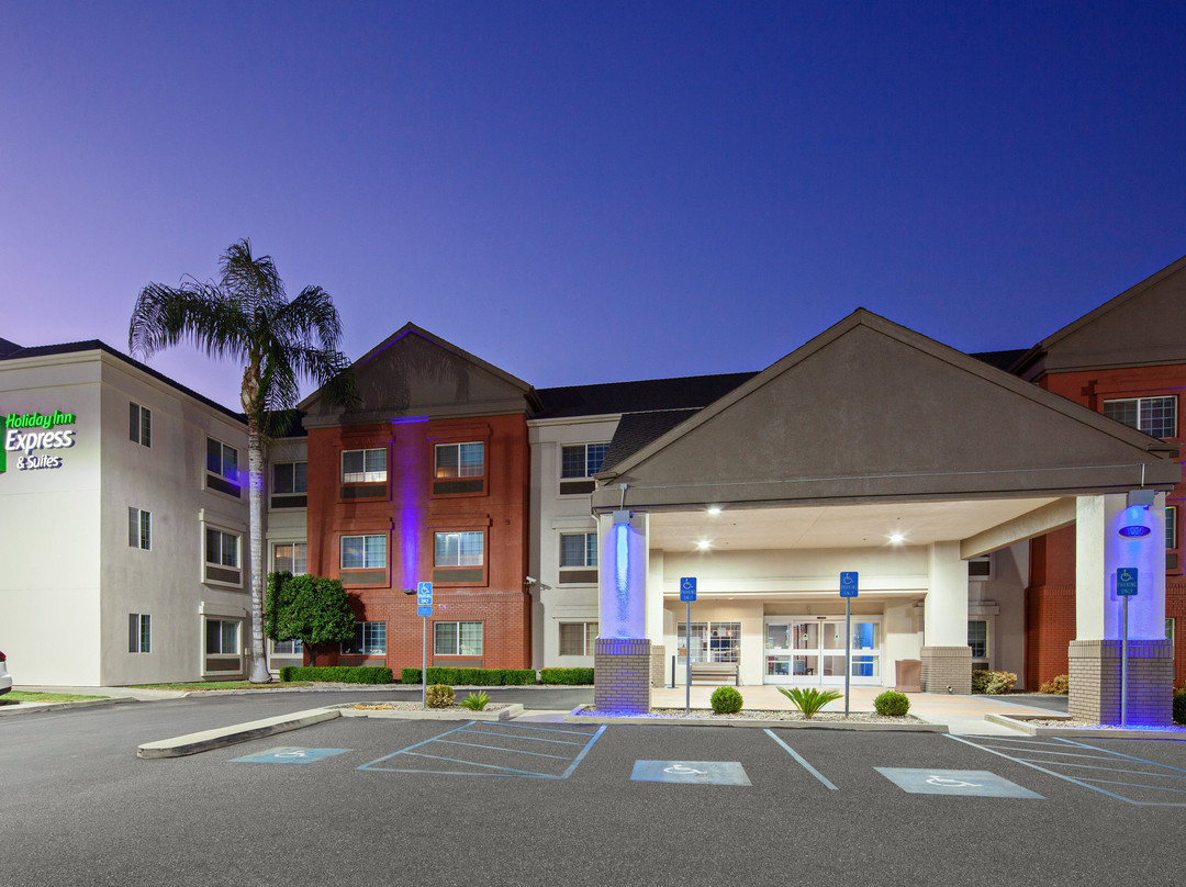 Holiday Inn Express & Suites Tulare By IHG主图
