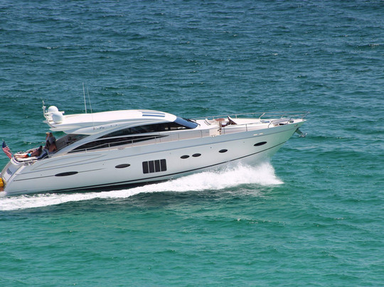 Holloway Yacht Charters