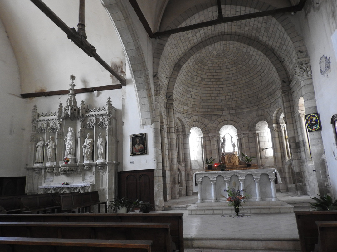 Eglise Saint-Pierre-et-Saint-Romain景点图片