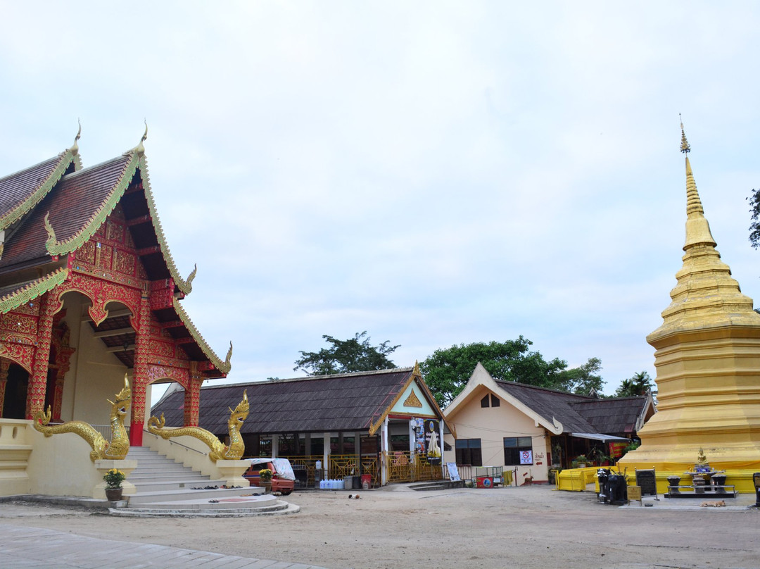 Wat Phra That Chom Thong-清莱必去景点