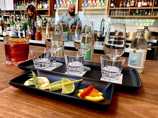 Animus Distillery & Cocktail Lounge-凯尼顿必去景点