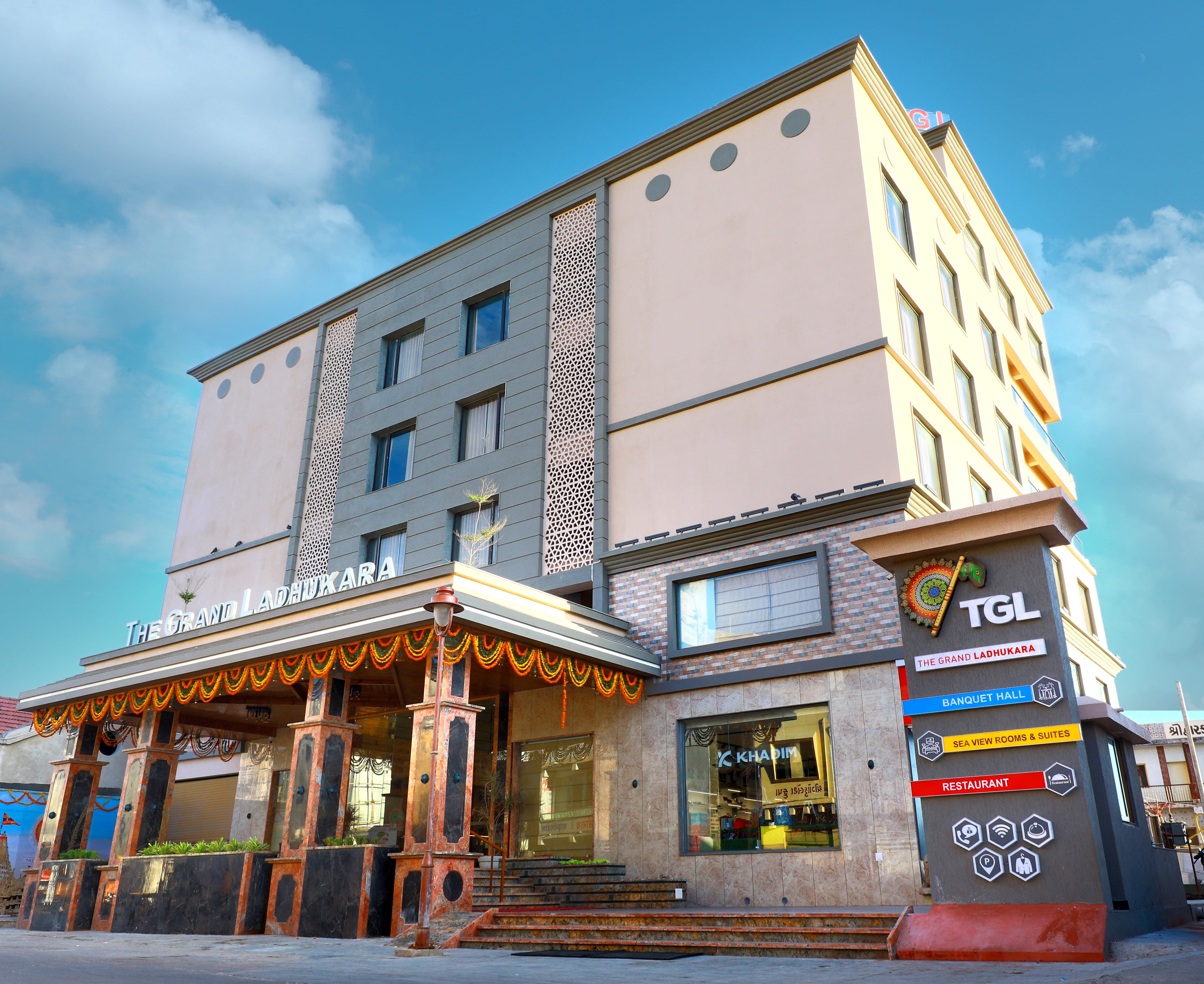 Hotel The Grand Ladhukara-浴室