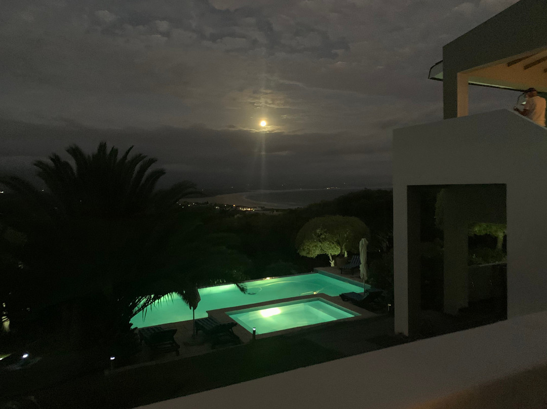 海湾豪华旅馆主图