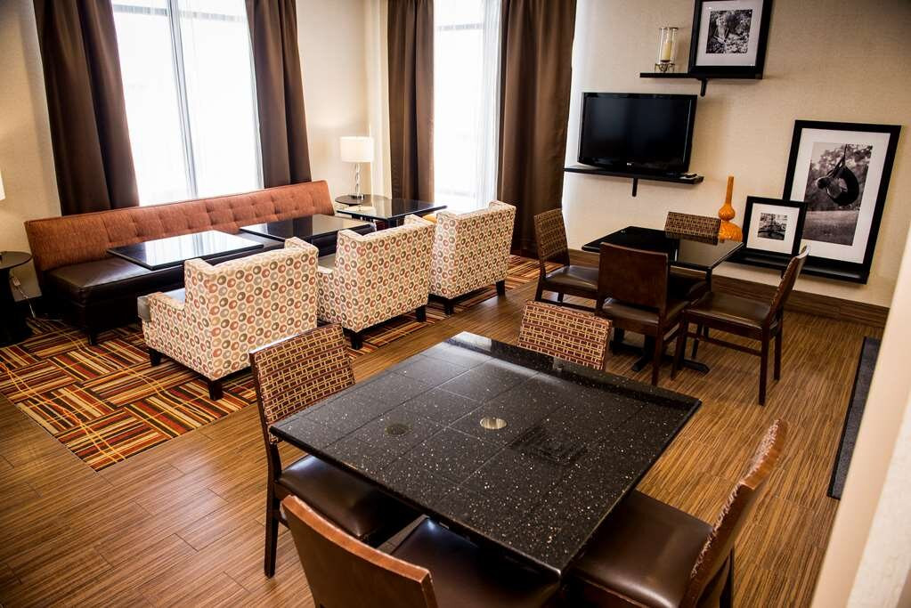 Hampton Inn Plover-Stevens Point主图