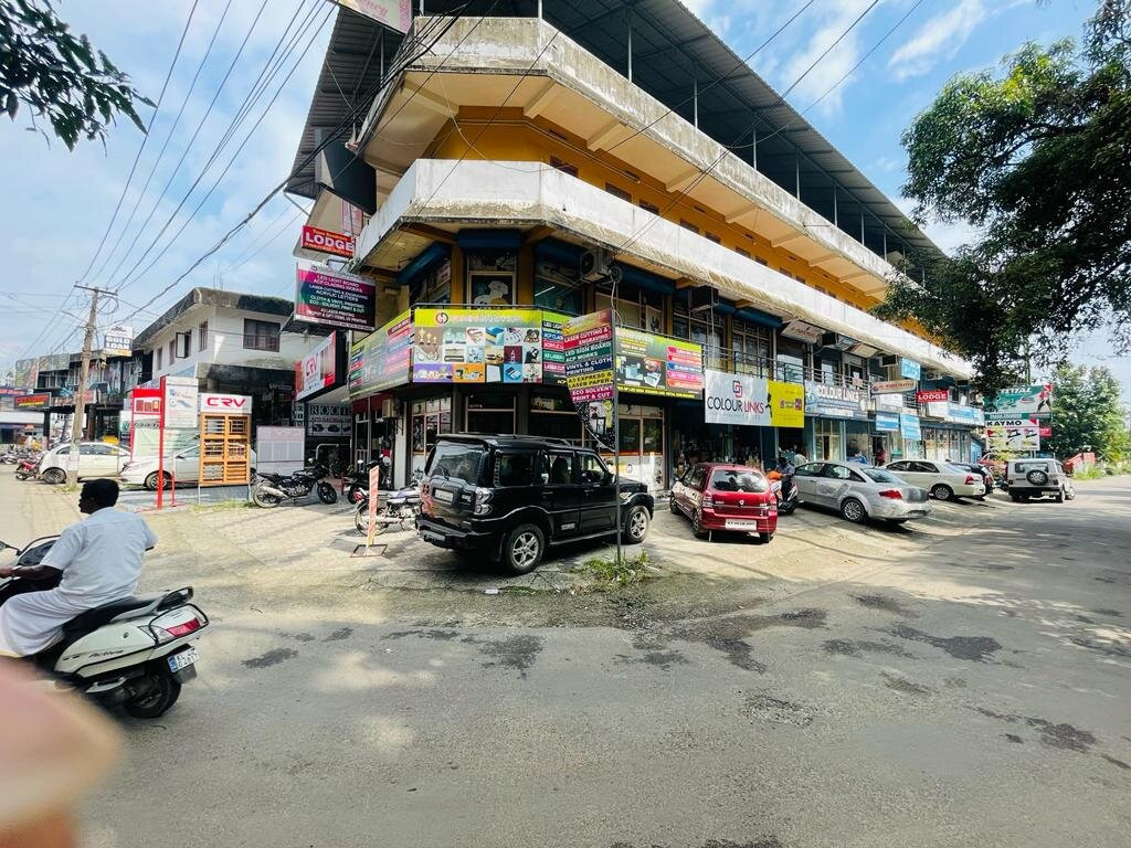 Spot On Taaza Residency