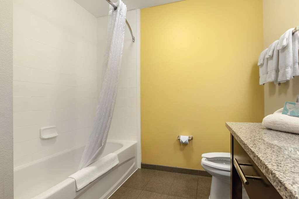 Sleep Inn & Suites Devils Lake主图