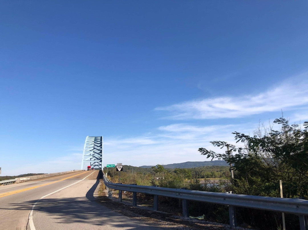 Shelby Rhinehart Bridge-South Pittsburg必去景点