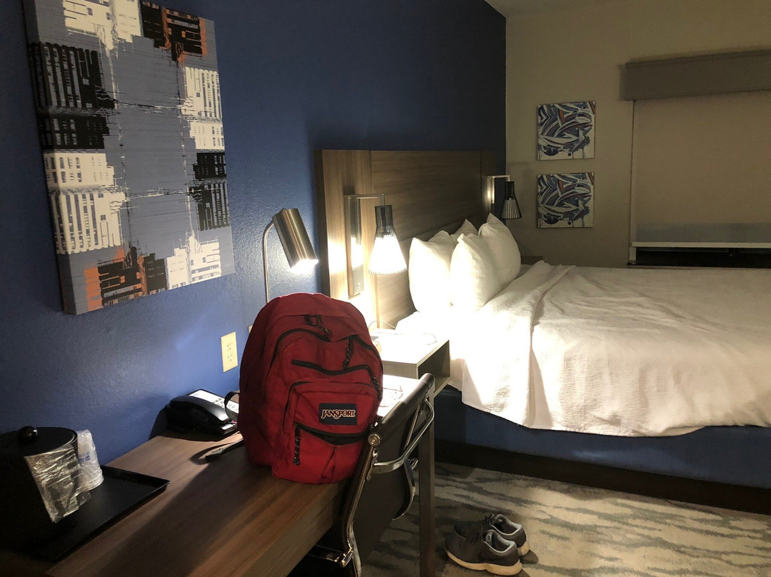 Best Western Plus Castlerock Inn & Suites主图