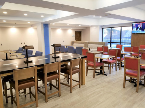 哥伦比亚东北-杰克逊堡洲际智选假日酒店主图