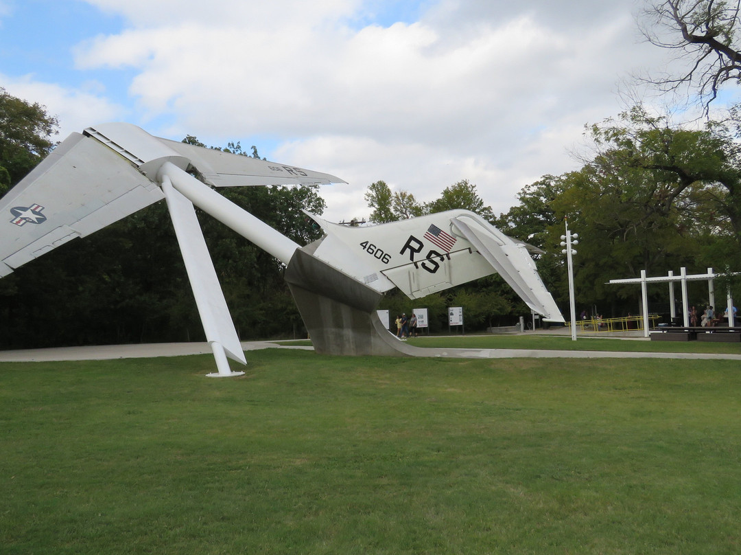 Airfield Falls Trailhead & Conservation Park-沃思堡必去景点
