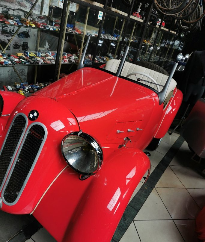 Automotive and Technology Museum-Otrebusy必去景点