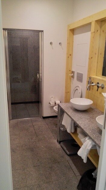 Spa Hotel Garni Lowenstein-浴室