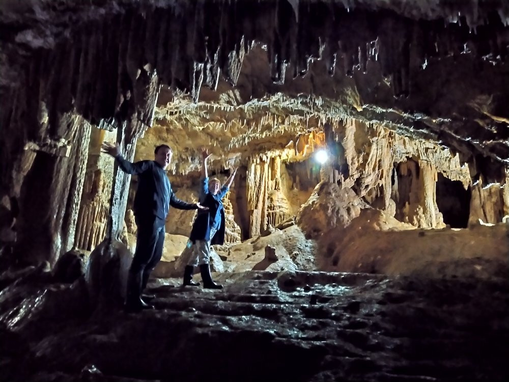 Cave Abrskila - Otapskaya Cave景点图片