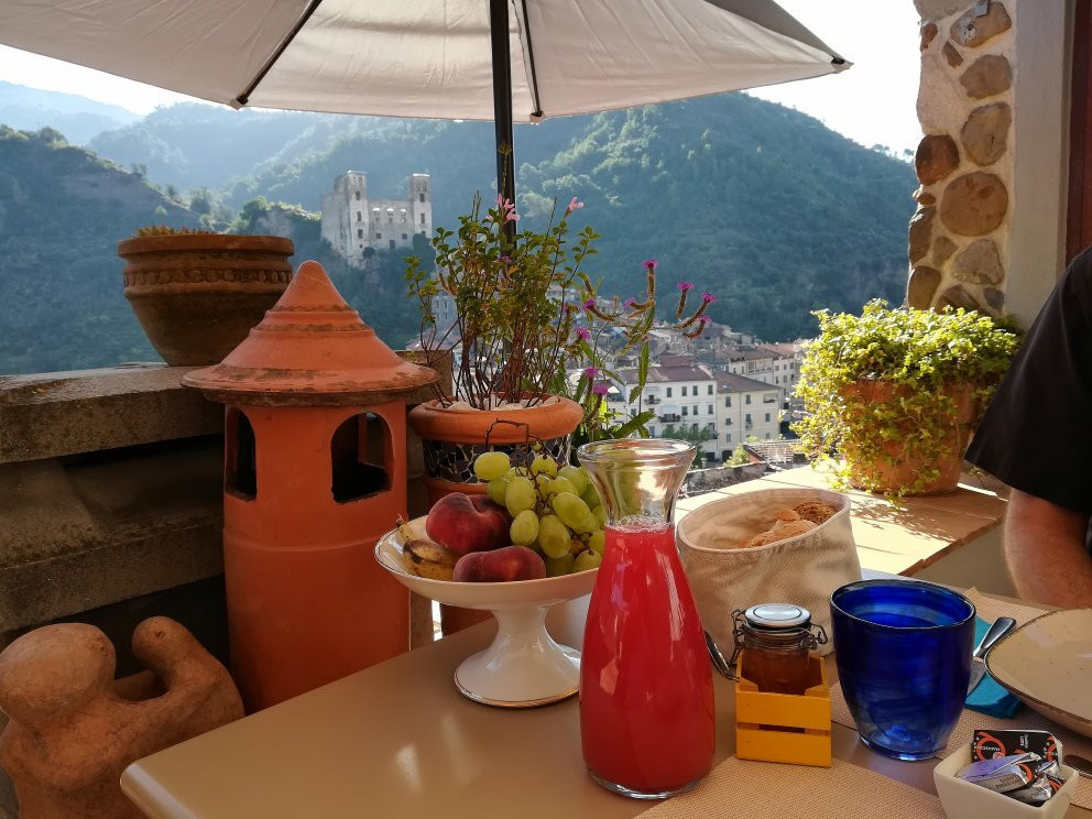 Dolceacqua酒店住宿-Talking Stones