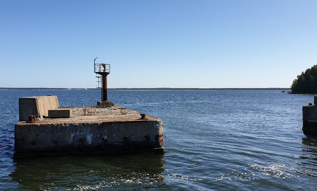 Hara Submarine Base景点图片