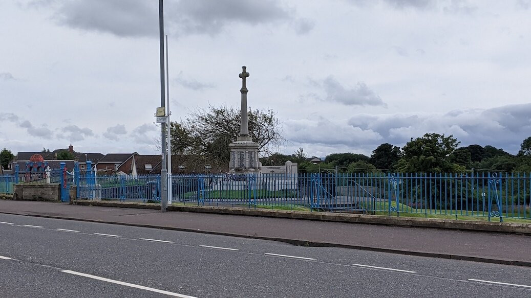 Larkhall War Memorial景点图片