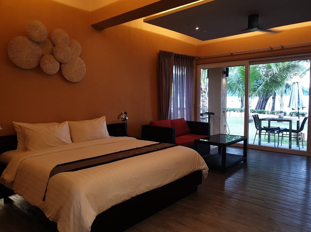 Peninsula Beach Resort主图