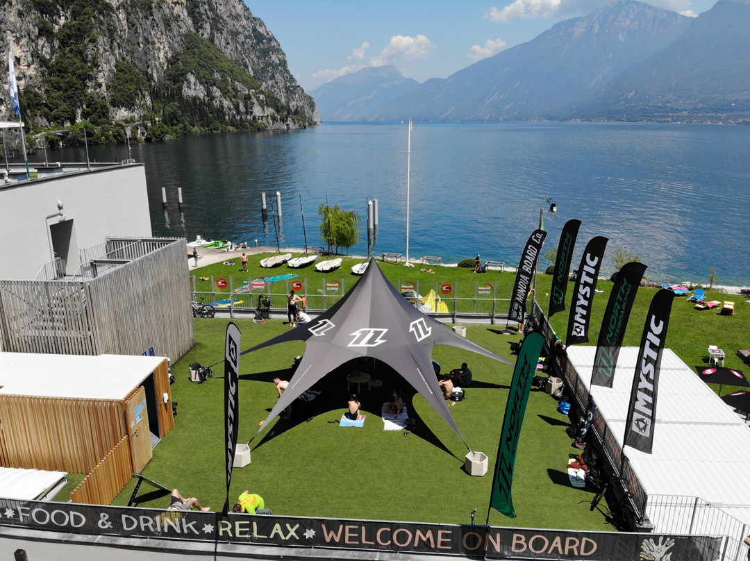 Gardakitesurf-Campione del Garda必去景点