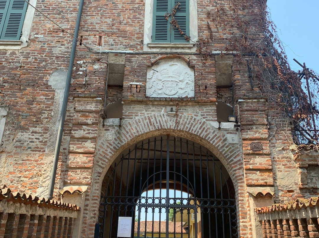 Castel Merlino e il Borgo Medievale景点图片