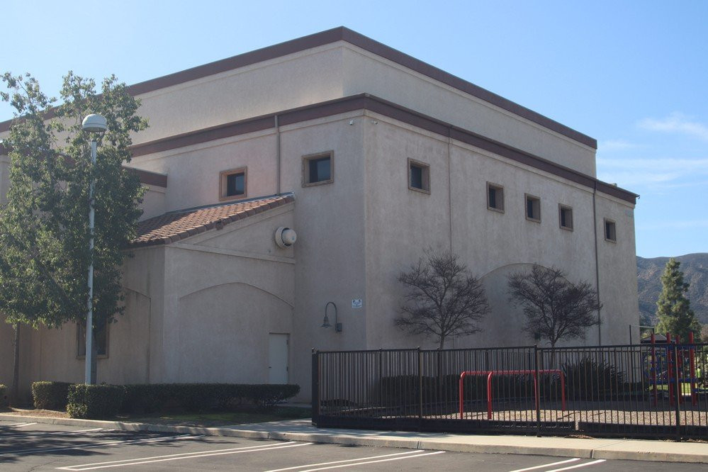 Corona Friends Church-科罗纳必去景点