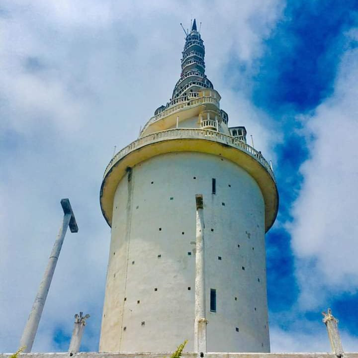 Ambuluwawa Tower景点图片