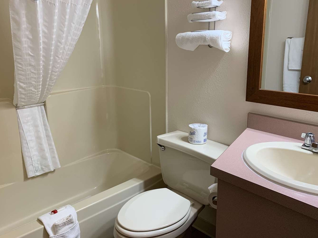 Days Inn by Wyndham Hinckley主图