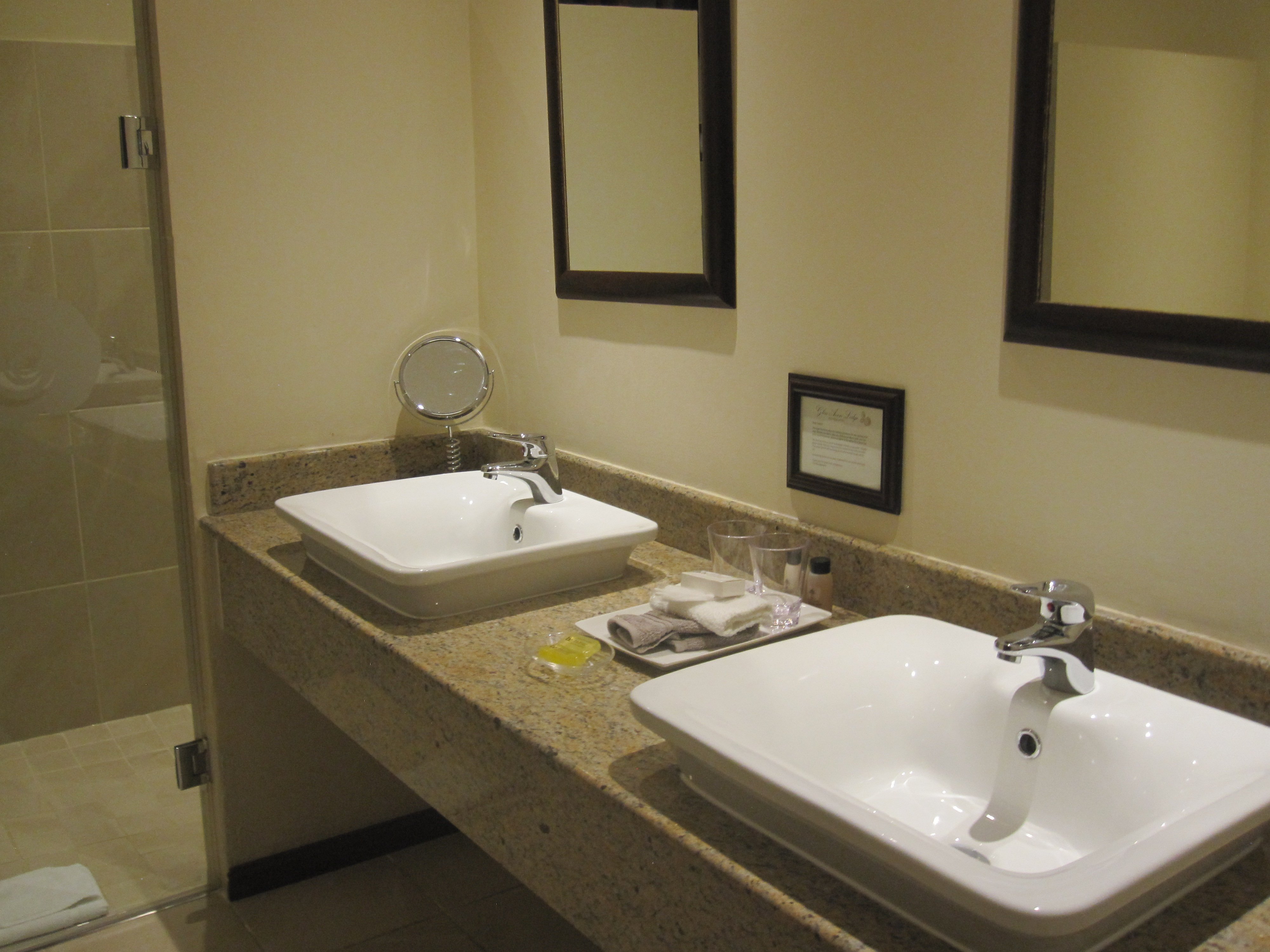 Glen Avon Lodge Boutique Hotel-浴室