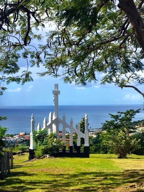 Bumpiing Tours-罗索必去景点