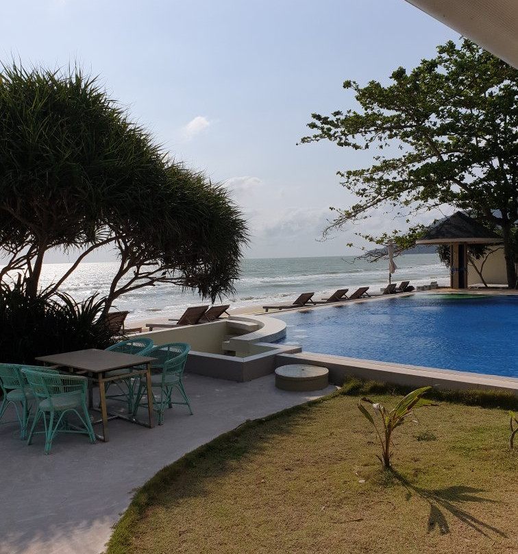 Wis Beach Khanom主图