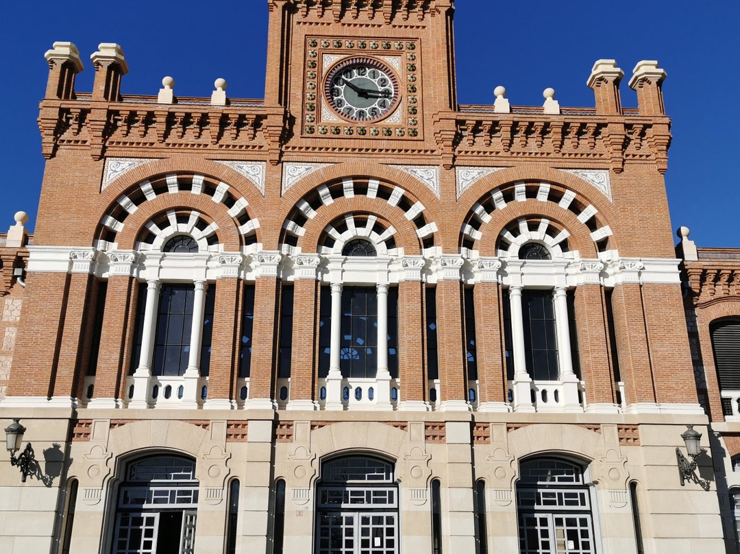 Estación de Ferrocarril de Aranjuez-阿兰胡埃斯必去景点