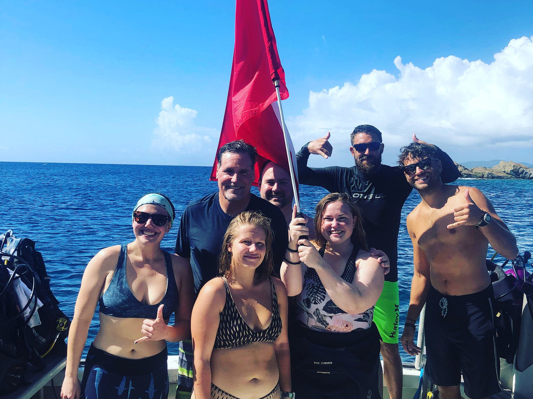 JJ Divers St Thomas-夏洛特阿马利亚必去景点