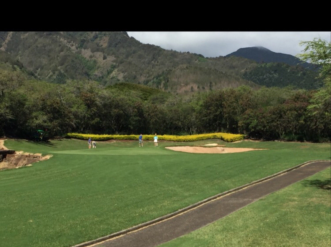 卡西里高尔夫球场-怀露库必去景点